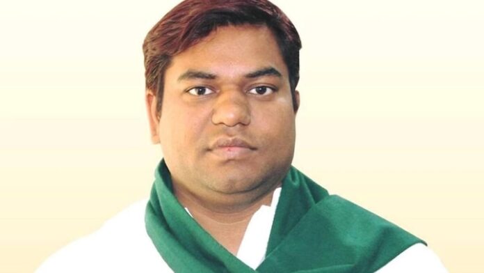 VIP प्रमुख मुकेश सहनी का ऐलान