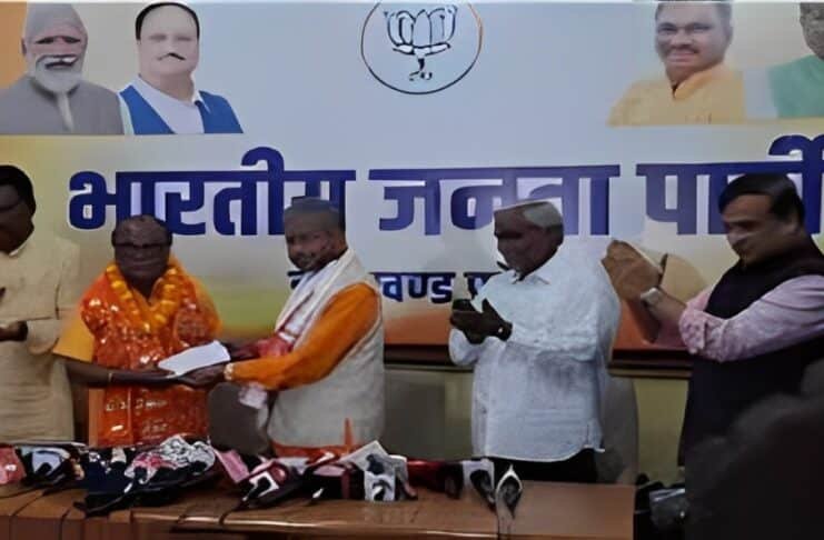 चंपाई सोरेन के बाद लोबिन हेम्ब्रम ने भी BJP का थामा दामन
