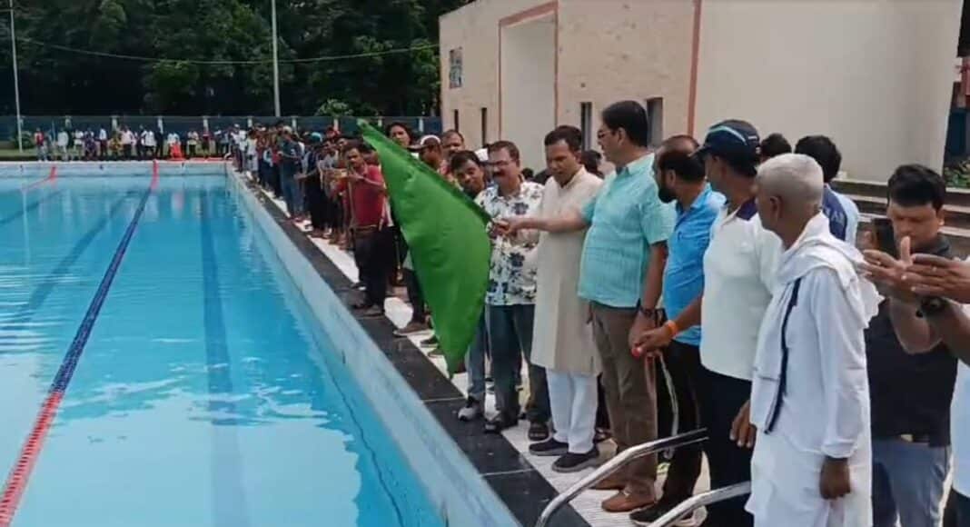 भागलपुर में तैराकी प्रतियोगिता का आयोजन