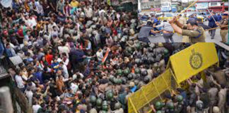 Uttarkashi Lathicharge