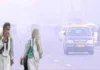 Delhi Air Pollution: दिल्ली में सांसों पर खतरा, स्कूल बंद, SC ने मास्क पहनने की दी सलाह Delhi Air Pollution