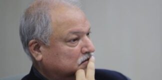 कांग्रेस नेता शकील अहमद खान के बेटे ने की आत्महत्या