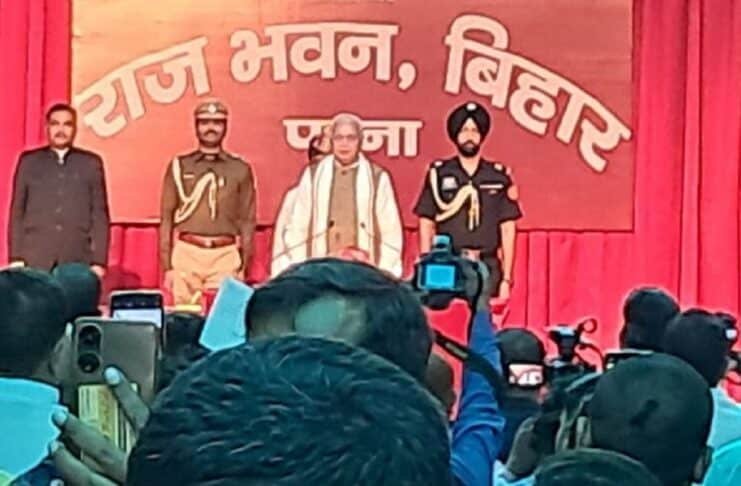 राज्यपाल ने 7 विधायकों को दिलाया शपथ