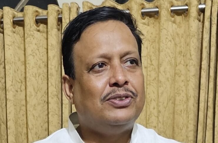 डॉ चक्रपाणि हिमांशु