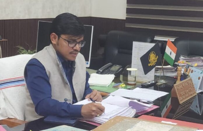 Bhagalpur DDC Pradeep Kumar Singh