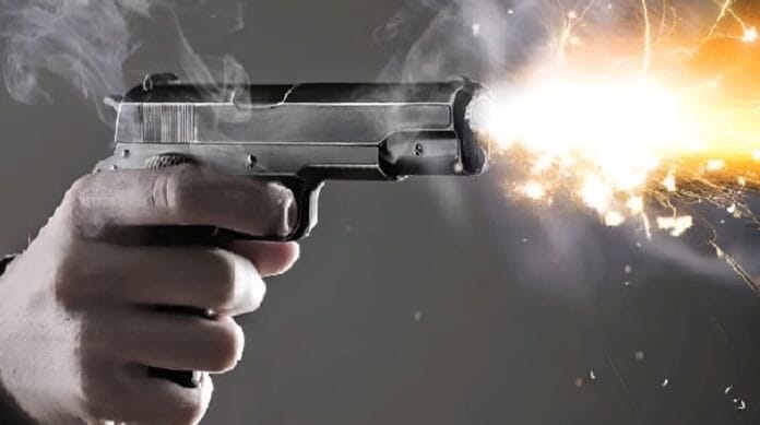 पटना में कारोबारी को कनपटी में मारी गोली