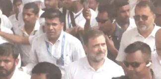 Rahul Gandhi: राहुल गांधी बेगूसराय में सिर्फ 1 किलोमीटर चले पैदल, समाप्त हो गई पदयात्रा कांग्रेस नेता राहूल गांधी पदयात्रा में हुए शामिल