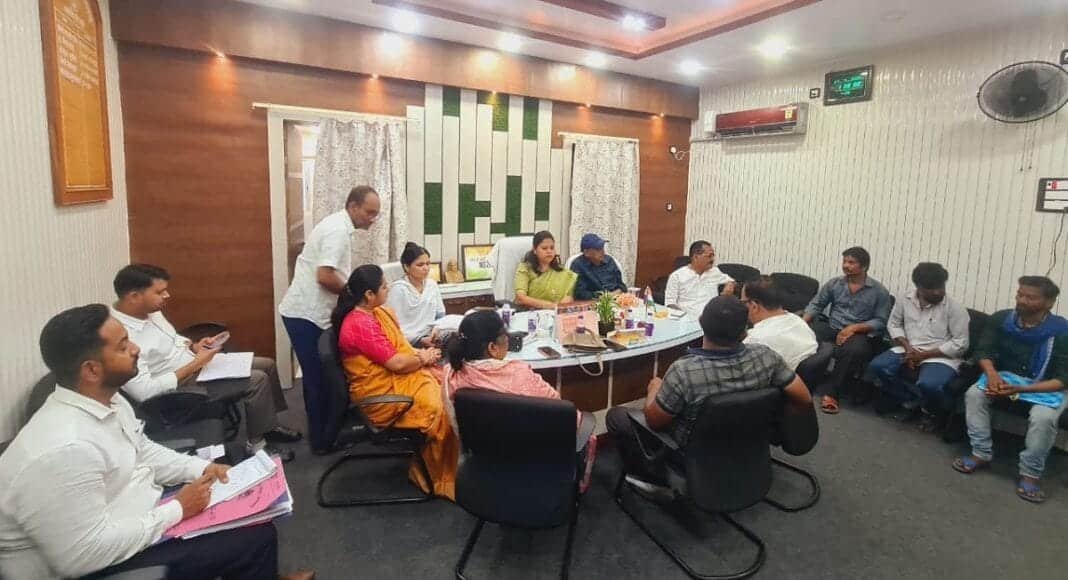 सफाइकर्मियों का हड़ताल समाप्त