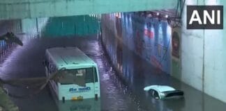 जलभराव को लेकर की बीजेपी की आलोचना