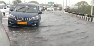 Delhi Rain Video
