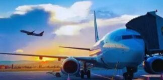 एयरलाइन से संपर्क करने की सलाह