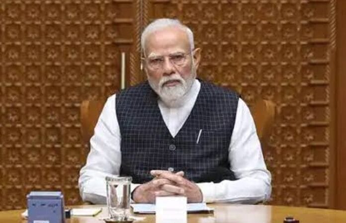 पीएम आवास पर चली 2 घंटे मीटिंग