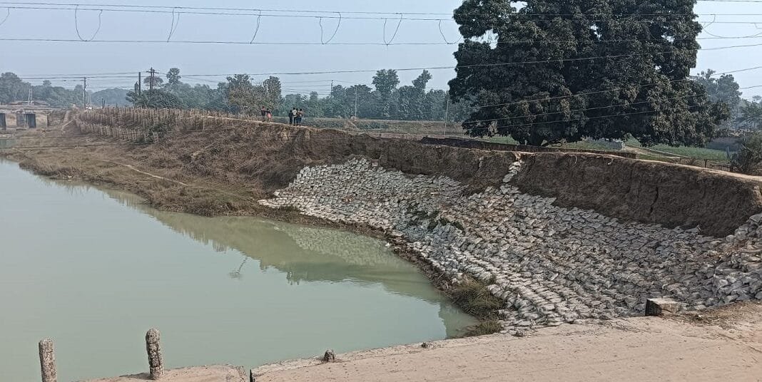 भागलपुर में पुरैनी नदी का हाल