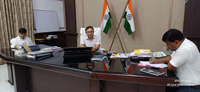 भागलपुर में DM-SP की हाईलेवल मीटिंग