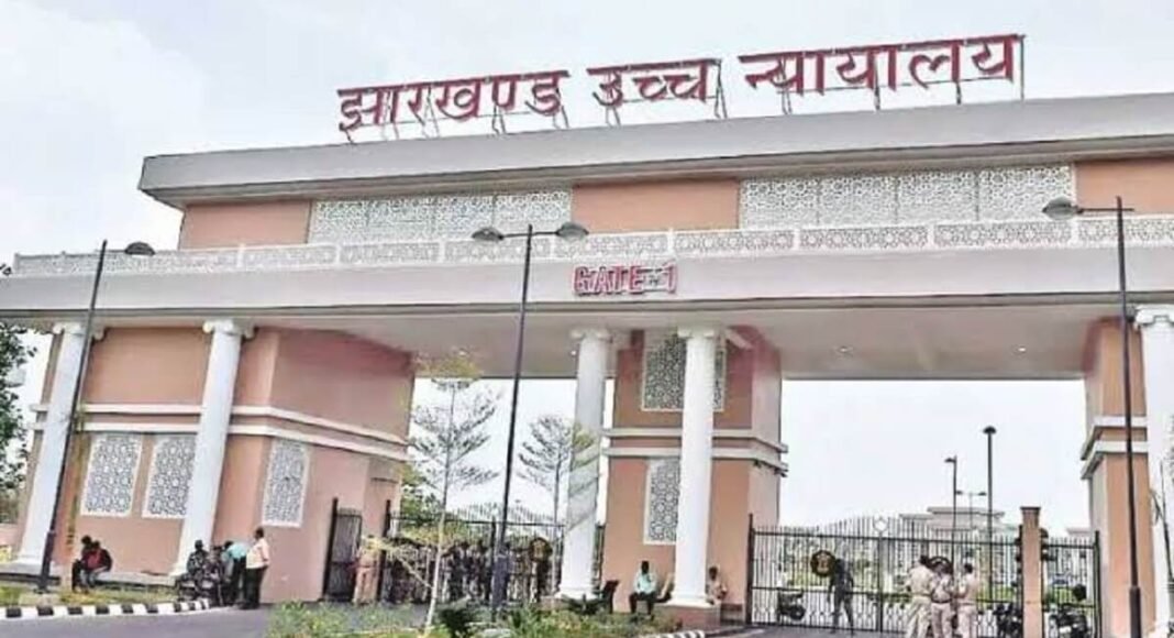 महिला डेमोंस्ट्रेटर की दोबारा होगी बहाली