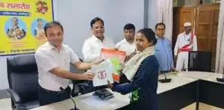 Khelo India Youth Games 2025: पदकवीर खिलाड़ियों और पत्रकारों को मिला सम्मान, DM ने बढ़ाया हौसला पदकवीर खिलाड़ियों और पत्रकारों को मिला सम्मान