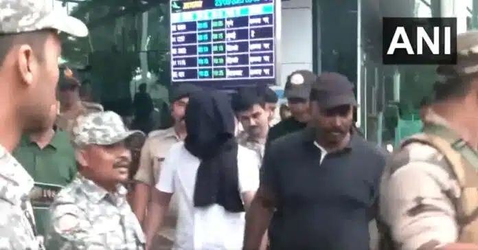 Gangster Mayank Singh Video गैंगस्टर मयंक सिंह को अजरबैजान से लाया गया भारत