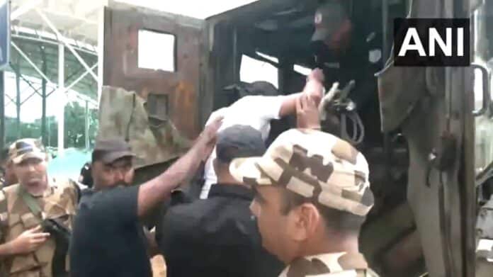 गैंगस्टर ने खुद को मयंक सिंह मानने से किया इंकार