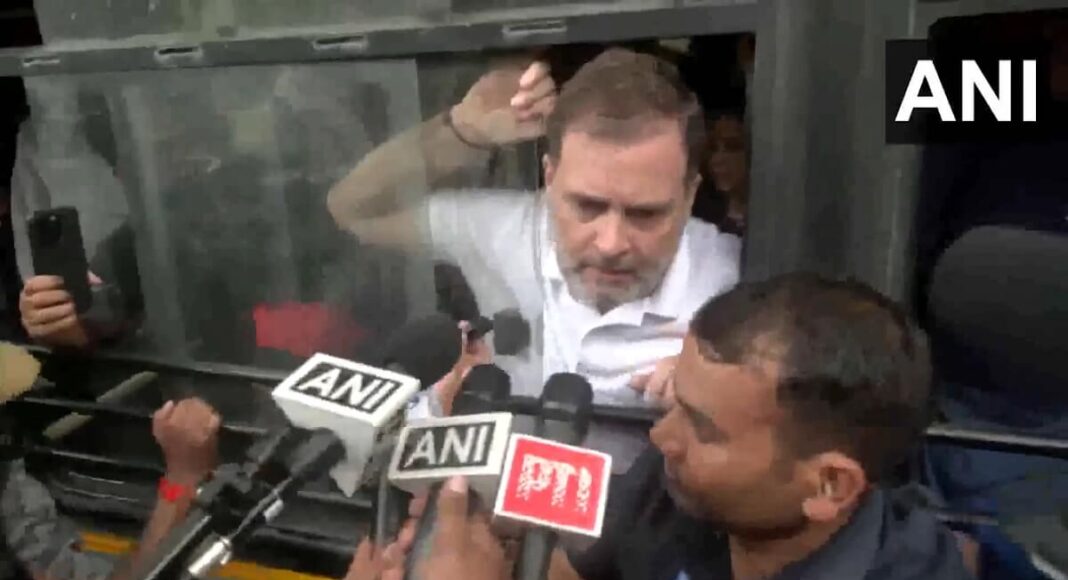 दिल्ली में वोट चोरी पर विपक्षी संग्राम