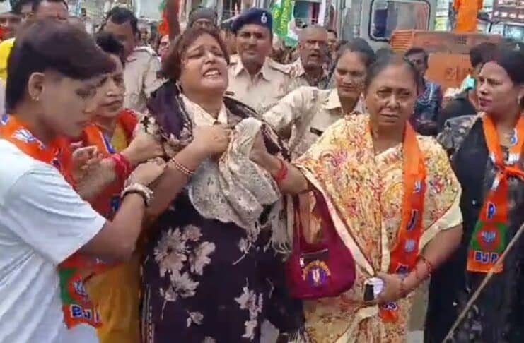 शिक्षिका और राजद समर्थक से झड़प