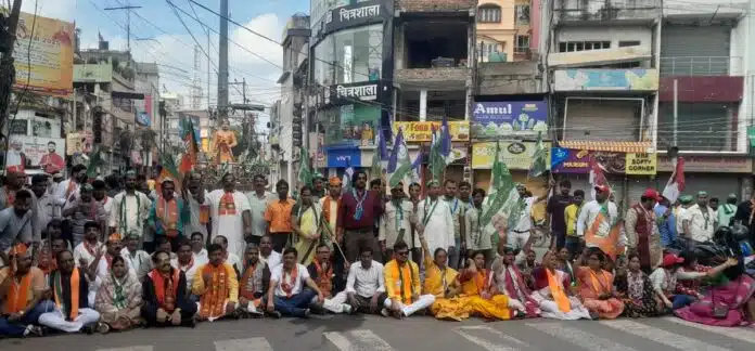 Bihar Band बिहार के कई जिलों में बवाल और नारेबाजी