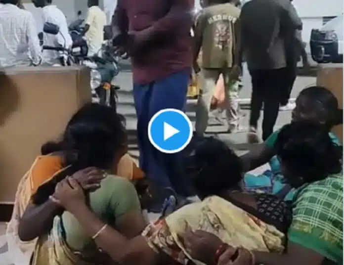 Karur Stampede Video फूट-फूटकर रो रहे परिजन