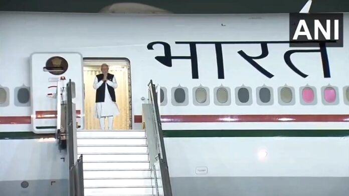 PM Modi Returned Home