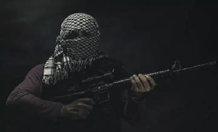 Terrorist आतंकी दानिश कर रहा था विस्फोटक का जखीरा तैयार