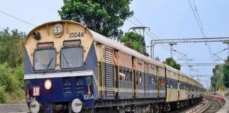 Trains Cancelled: 1750 लोकल ट्रेनें रद्द, वेस्टर्न रेलवे के बोरीवली–कांदिवली सेक्शन में झेलनी पड़ेगी परेशानी वेस्टर्न रेलवे के बोरीवली–कांदिवली सेक्शन में झेलनी पड़ेगी परेशानी