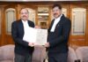 Justice Surya Kant: जस्टिस सूर्यकांत होंगे देश के अगले प्रधान न्यायाधीश, CJI गवई ने भेजी सिफारिश CJI गवई के साथ जस्टिस सूर्यकांत