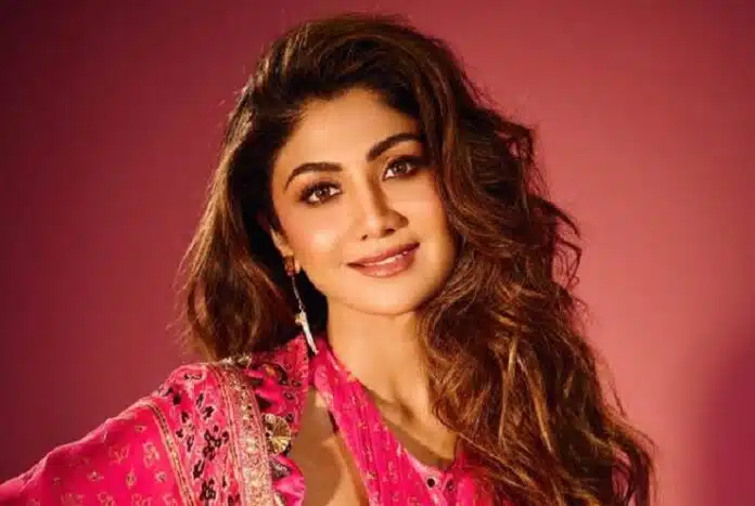 Shilpa Shetty Restaurant शिल्पा शेट्टी के रेस्टोरेंट की रातभर की कमाई जानकर भौंचक रह जाएंगे