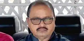 JDU में बगावत पर सख्ती; गोपाल मंडल सहित 5 नेता निष्कासित, गोपालपुर में मुकाबला गर्म गोपाल मंडल जदयू से निष्कासित