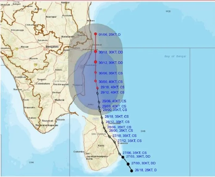 Cyclone Ditwah विनाशकारी रफ्तार के साथ आगे बढ़ रहा चक्रवाती तूफान