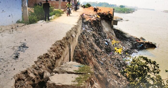 मानिक सरकार में गंगा कटाव पर काबू की तैयारी