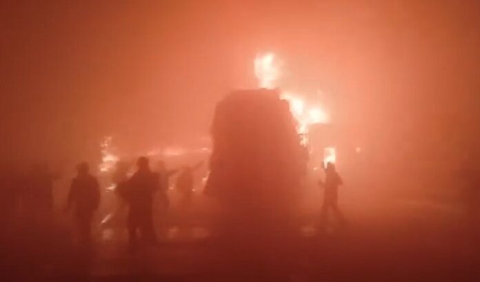 दिल्ली-आगरा एक्सप्रेसवे पर कई बसें आपस में भिड़ीं