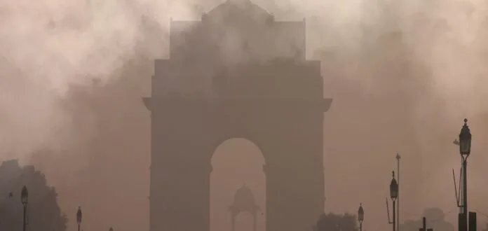 Delhi Air Pollution-3 AQI 'गंभीर', हवा सेहत पर भारी