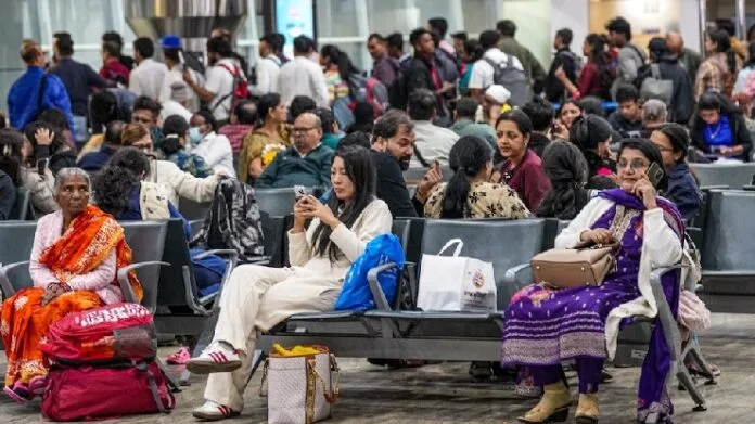 Indigo Flights बिहार में हवाई सफर लड़खड़ाया