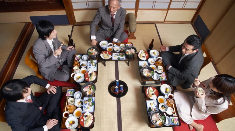 Japanese Diet : 100 साल तक कैसे रहते हैं जापानी एक्टिव और एनर्जेटिक; जापानियों की लंबी उम्र का क्या है राज? जानें डिटेल्स Japanese Diet : 100 साल तक कैसे रहते हैं जापानी एक्टिव और एनर्जेटिक; जापानियों की लंबी उम्र का क्या है राज? जानें डिटेल्स Japanese Diet 1