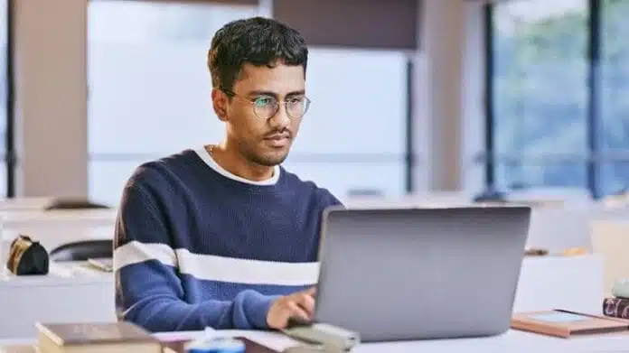 रेलवे में 2569 पदों पर आवेदन का आखिरी मौका