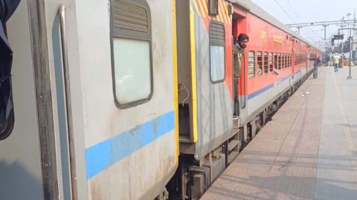 गोंदिया एक्सप्रेस