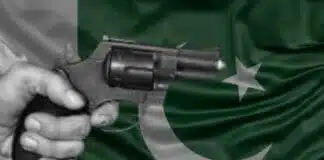 पाकिस्तान के बदीन में हिंदू युवक की गोली मारकर हत्या, भारी विरोध, अल्पसंख्यक सुरक्षा पर फिर सवाल Pakistan Hindu activist shot dead