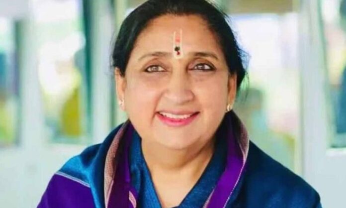 सुनेत्रा पवार