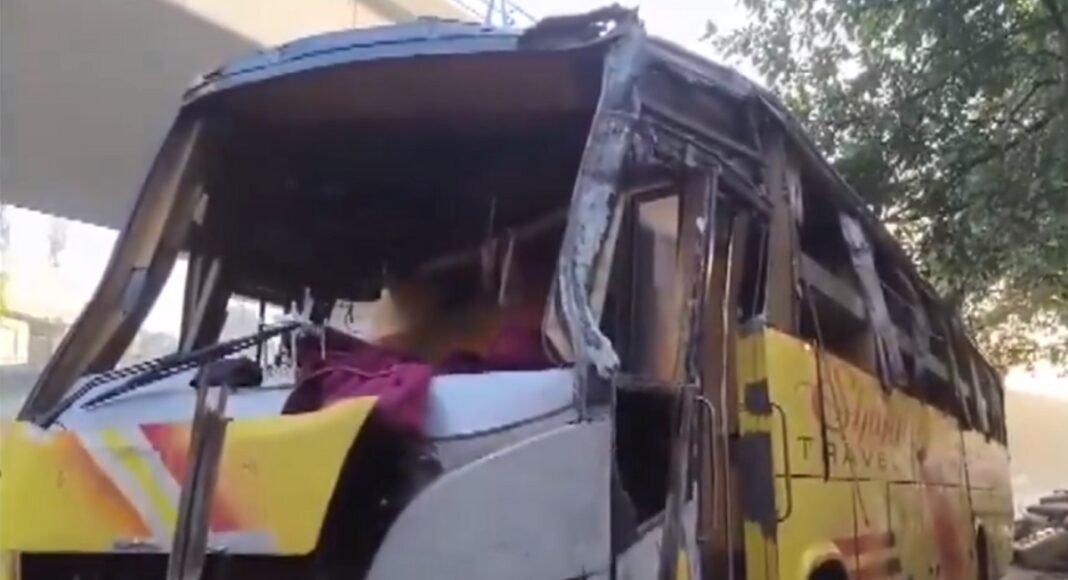 Delhi Bus