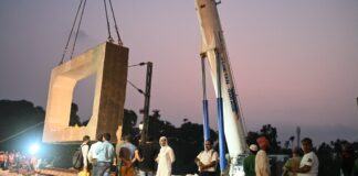 सियालदह मंडल बारुईपुर-डायमंड हार्बर सेक्शन में पुल और ट्रैक अपग्रेड पूरा, रेलवे सुरक्षा बढ़ी Kolkata