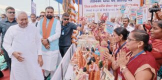 भागलपुर में नीतीश कुमार का दावा, बिहार बनेगा टॉप राज्य, 1 करोड़ रोजगार का लक्ष्य Nitish Kumar