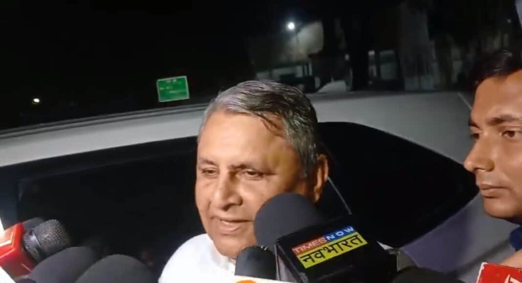 आधिकारिक ऐलान का इंतजार