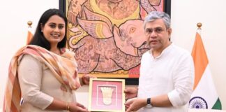 सिर्फ मजदूरी नहीं, टेक्नोलॉजी से भी पहचान बनाएगा बिहार, केंद्रीय IT मंत्री से श्रेयसी सिंह ने की मुलाकात केंद्रीय IT मंत्री