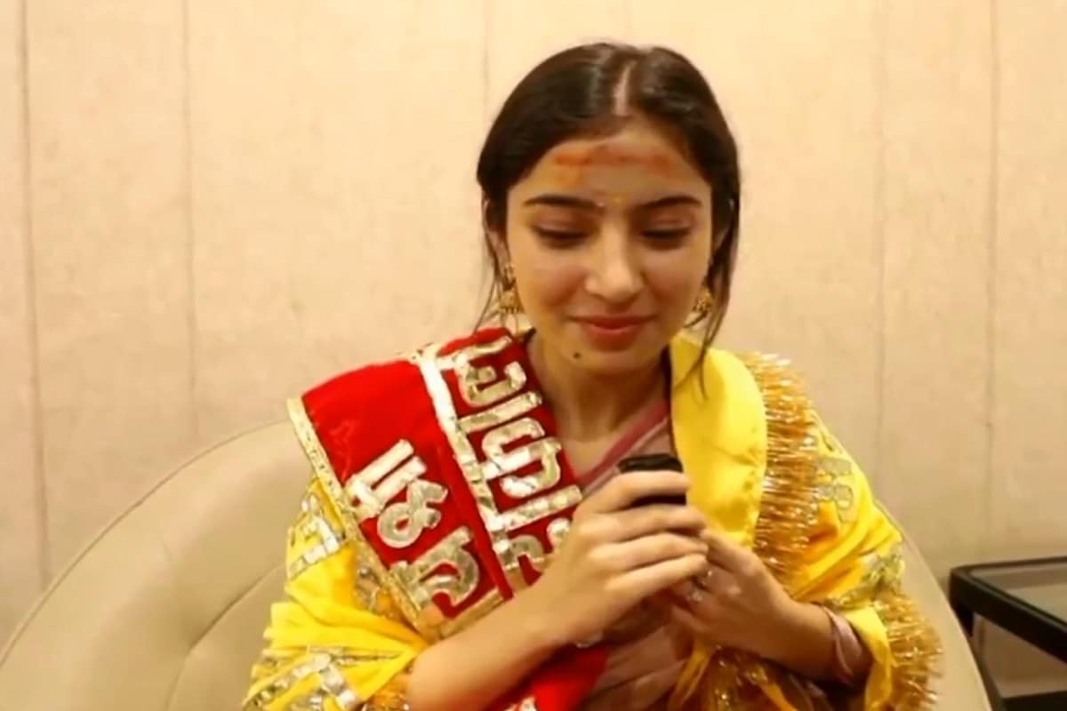 महाकाल की शरण में 'धुरंधर' फेम सारा, बोलीं—सब कुछ भगवान पर छोड़ा महाकाल की शरण में 'धुरंधर' फेम सारा, बोलीं—सब कुछ भगवान पर छोड़ा Dhuranthar fame Sara Arjun 2