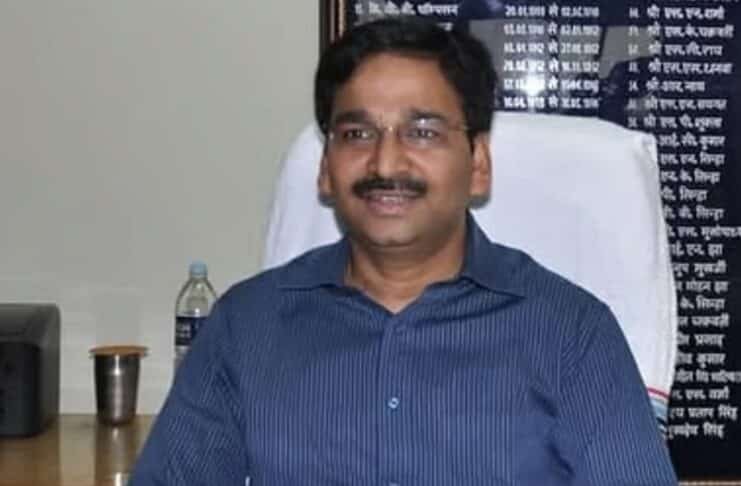 आईएएस विनय चौबे