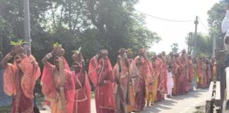 लक्ष्मीपुर में निकली भव्य कलश यात्रा शोभायात्रा, अखंड रामधुन से भक्तिमय हुआ इलाका कलश शोभायात्रा